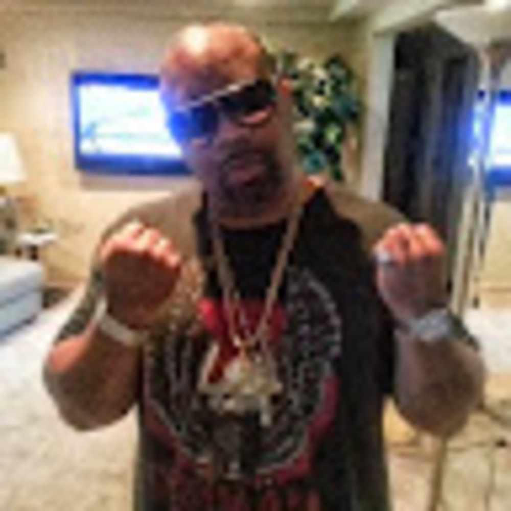 Meet your Posher, Aaron